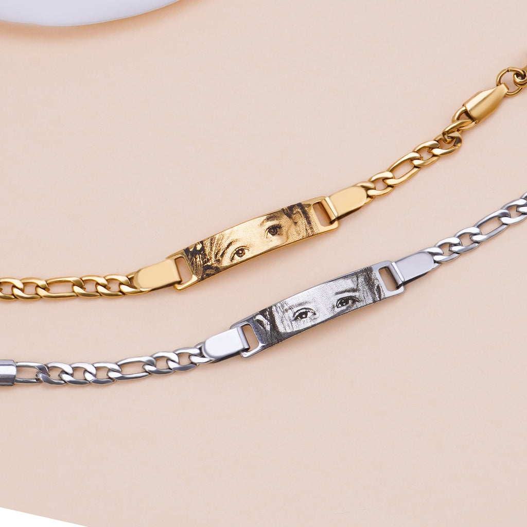 Personalized Baby Name and Eye image Bracelet- Custom Gift for Boys & Girls