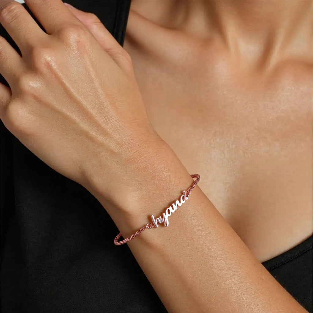 Personalized Family Name Bracelet Set – Custom Engraved Thin Chain for Moms & Kids, Matching Adjustable Jewelry