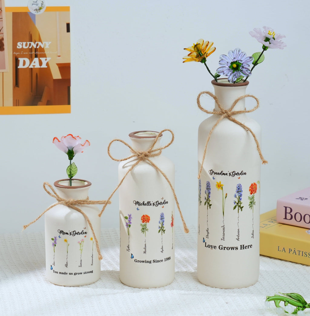 Personalized Teacher's Garden Birth Flower Vase With Name – Heartfelt Gift for Teacher's Day & Graduation