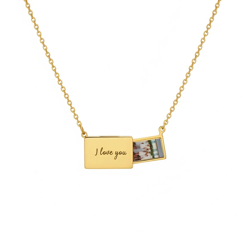 Custom Heart Photo Locket Necklace – Personalized Gold Engraved Locket with Picture | Mother’s Day Gift for Mom