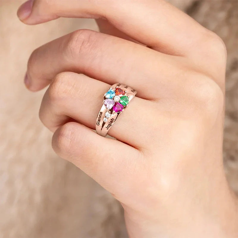 Family Bloom Personalized Birthstone Ring – 1–8 Heart Gemstones with Engraved Names