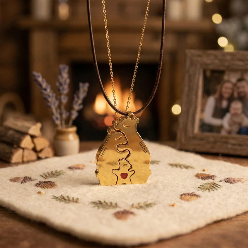 Personalized Bear Family Necklace – Custom Mom Necklace with Kids Names, Engraved Heart Pendant Gift