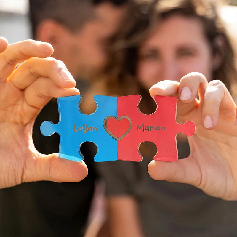 Personalized Couple Puzzle Name Sign with Heart – Custom Interlocking Names Acrylic Plate, Valentine’s Day & Anniversary Gift