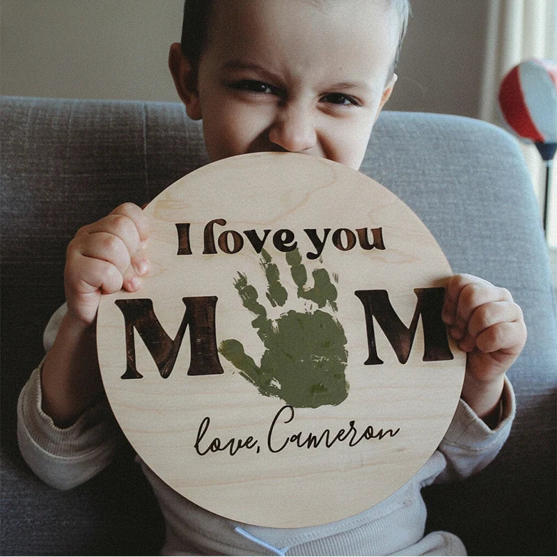 Personalized Handprint “I Love You Mom” Wood Sign – DIY Kids Handprint Mother’s Day Gift, Custom Name Keepsake