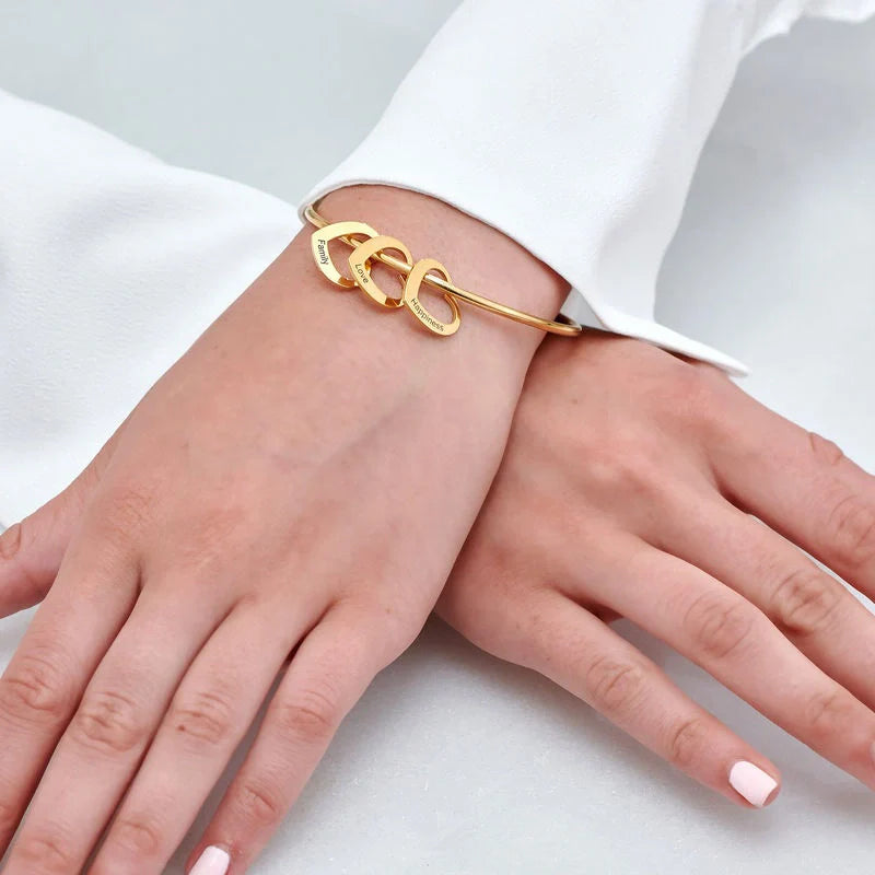 Personalized Heart Charm Bangle Bracelet – Custom Names Bracelet for Mom