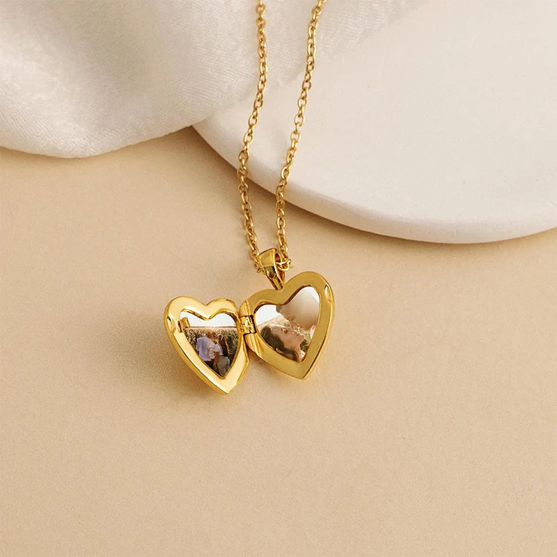 Personalized Heart Locket Necklace with Photo & Engraving