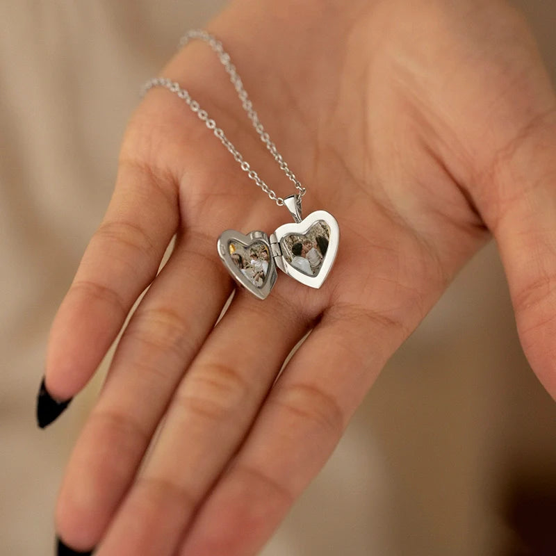 Personalized Heart Locket Necklace with Photo & Engraving