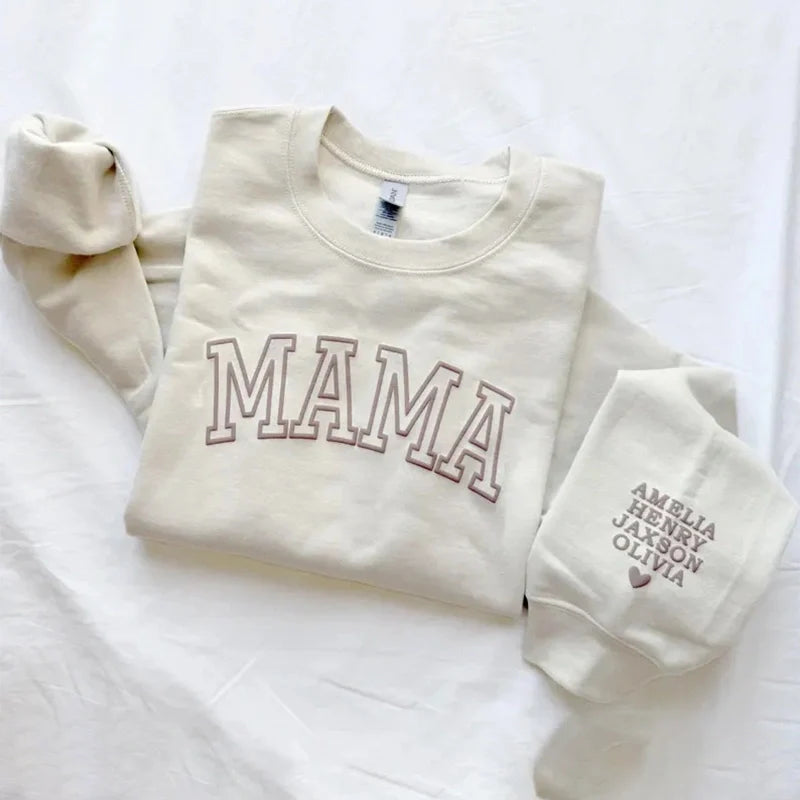Personalized Mama Sweatshirt with Kids Names on Sleeve – Custom Mother’s Day Gift for Mom, Minimalist Mom Crewneck