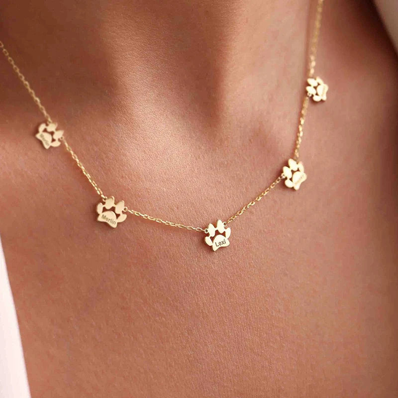 Personalized Paw Print Name Necklace – Custom Pet & Family Name Necklace