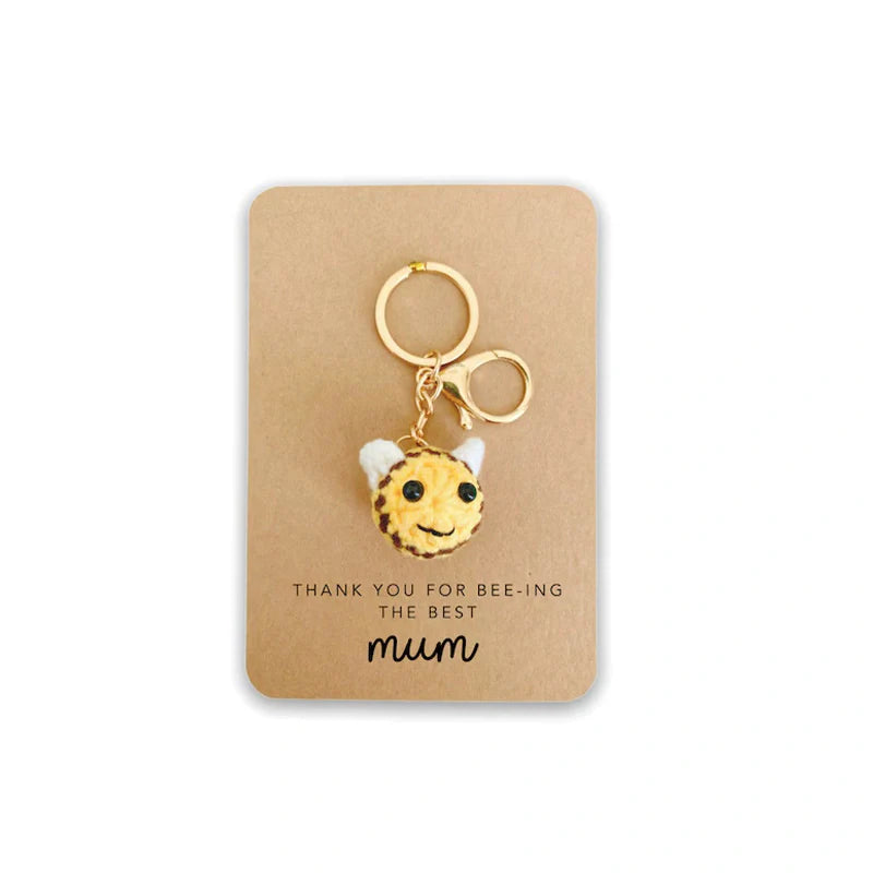 Thank You for Bee-ing the Best Mum Gift – Handmade Crochet Bee Keyring Card, Mother’s Day Gift for Mom